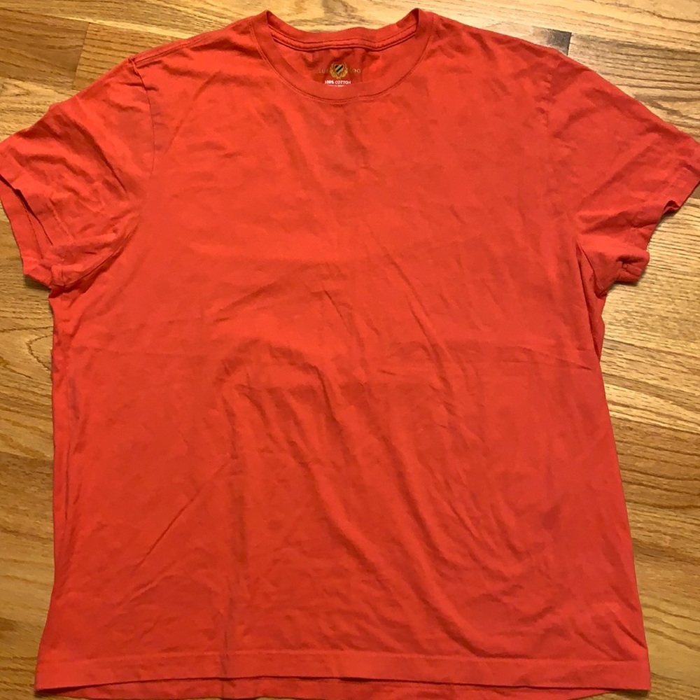 Men’s t shirt